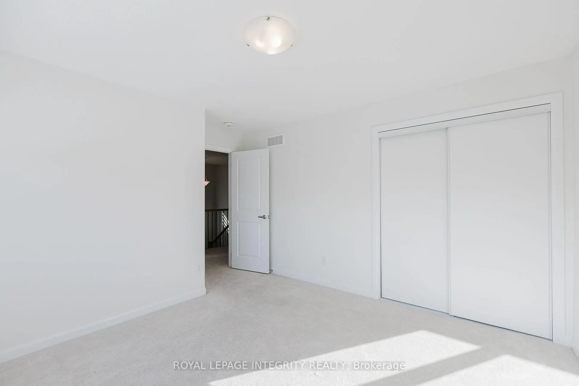 Photo 32 of 850 Cappamore Drive, Ottawa, Barrhaven - Half Moon Bay — HOMEH
