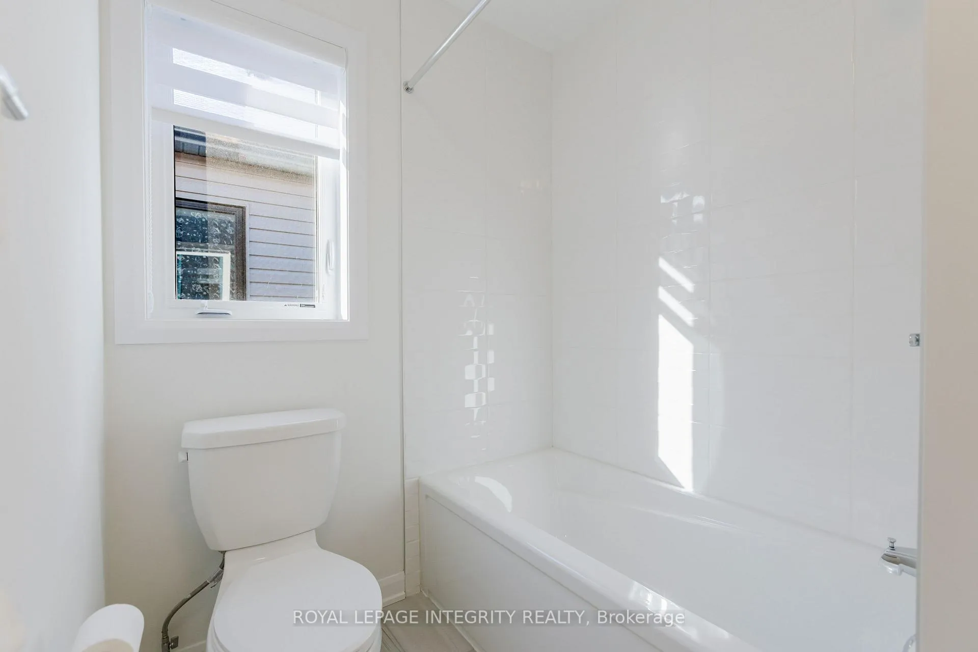 Photo 34 of 850 Cappamore Drive, Ottawa, Barrhaven - Half Moon Bay — HOMEH
