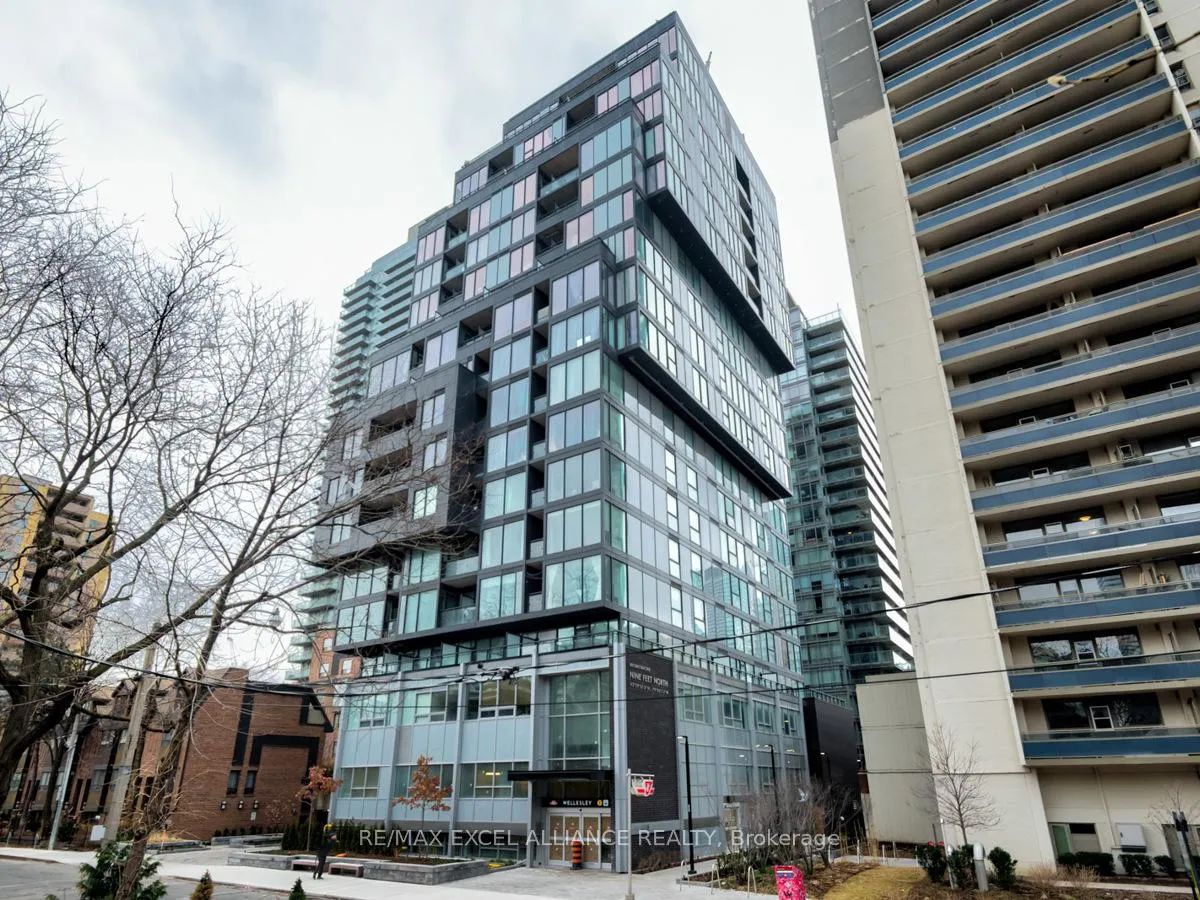 Front of Unit 201, 17 Dundonald Street