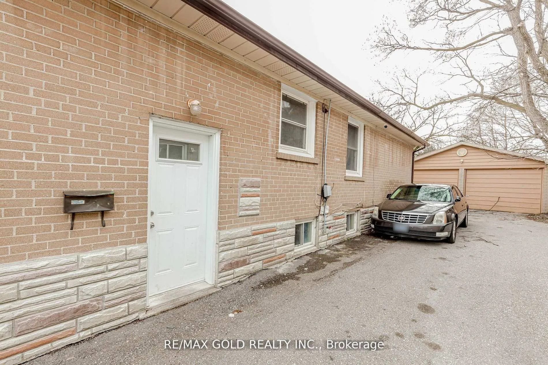 Photo 21 of 66 Corby Crescent, Brampton, Brampton South — HOMEH