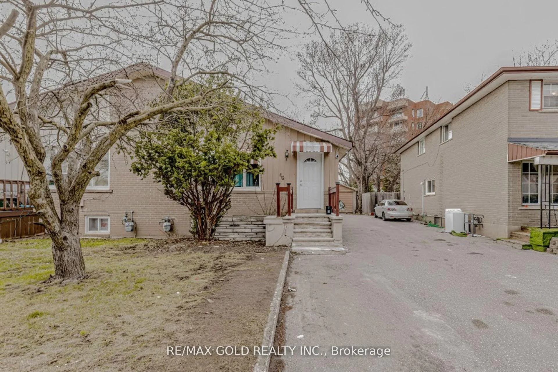 Photo 25 of 66 Corby Crescent, Brampton, Brampton South — HOMEH