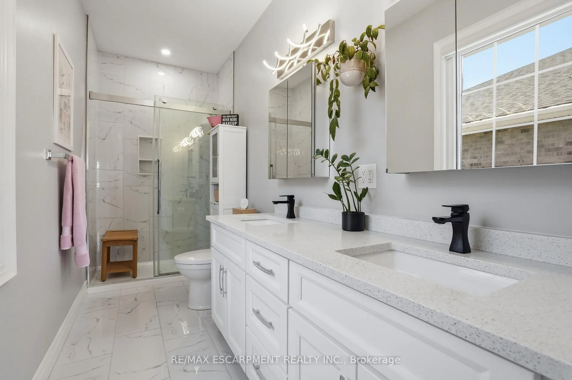 Photo 24 of 61A Haddington Street E, Haldimand — HOMEH