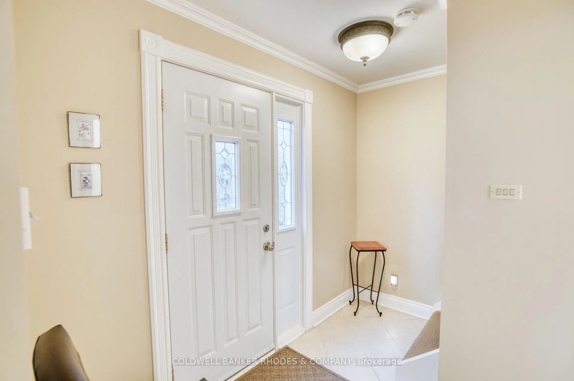 Photo 2 of 118 Robinson Avenue, Ottawa, Sandy Hill — HOMEH