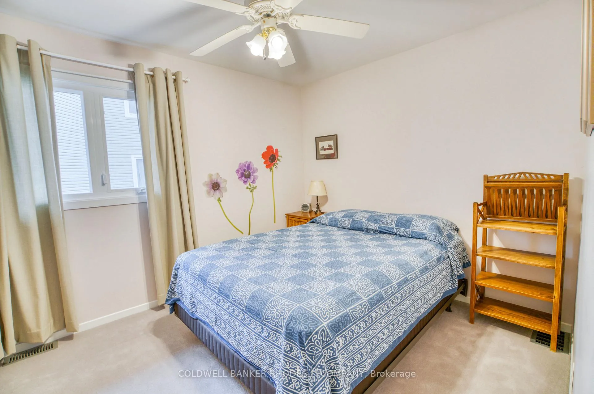 Photo 11 of 118 Robinson Avenue, Ottawa, Sandy Hill — HOMEH