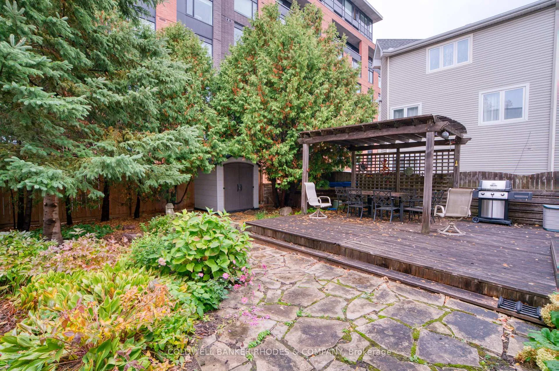 Photo 19 of 118 Robinson Avenue, Ottawa, Sandy Hill — HOMEH