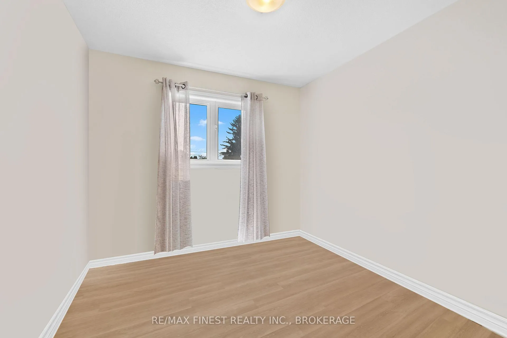 Photo 17 of 905 Blossom Street, Kingston, City Northwest — HOMEH