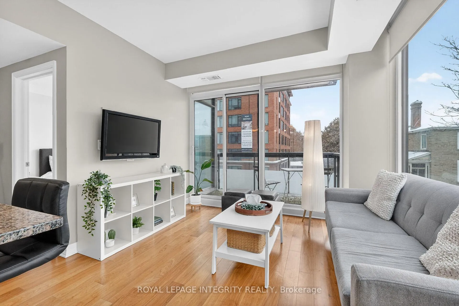 Photo 9 of Unit 416, 238 Besserer Street, Ottawa, Sandy Hill — HOMEH