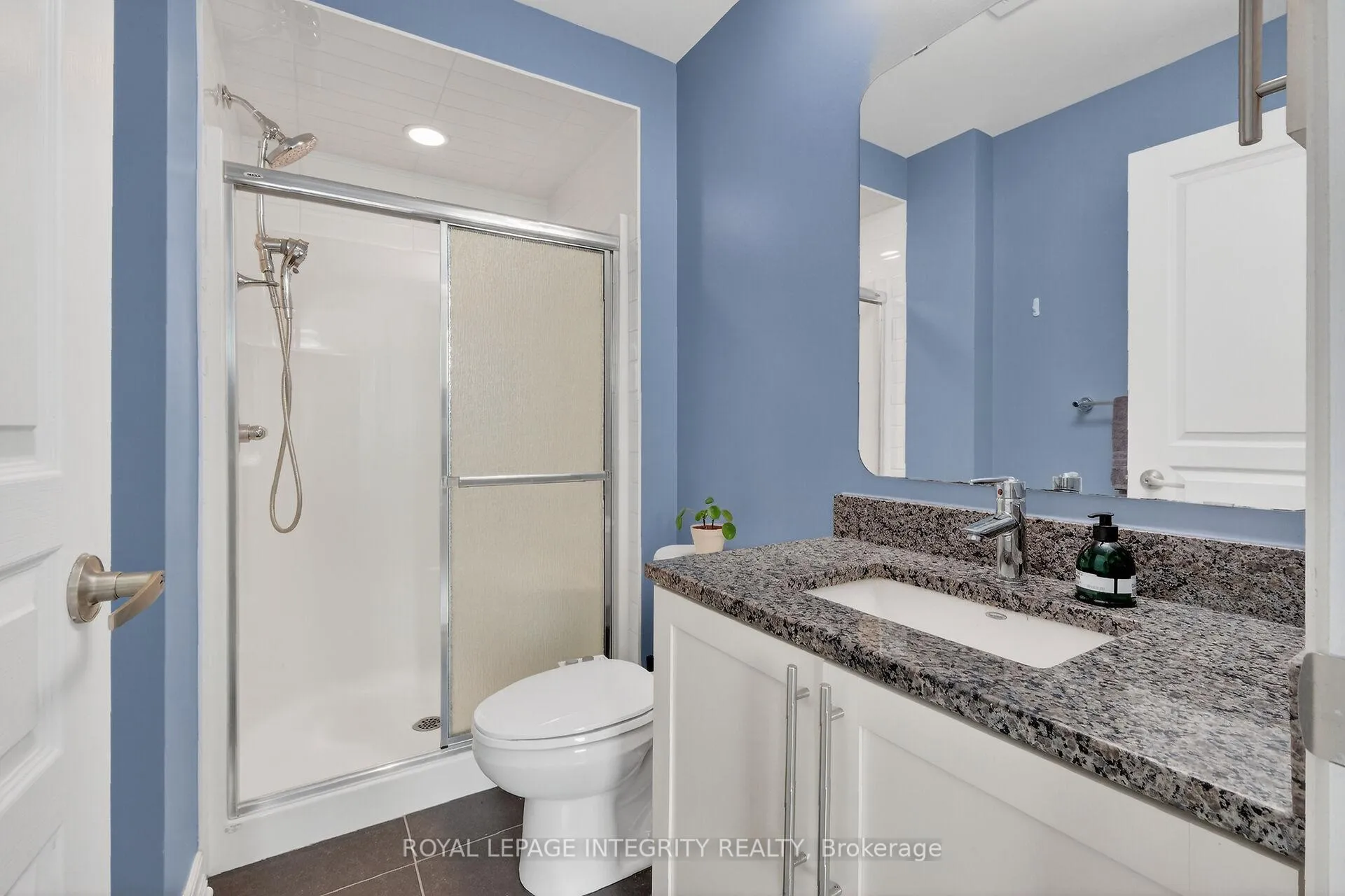 Photo 21 of Unit 416, 238 Besserer Street, Ottawa, Sandy Hill — HOMEH