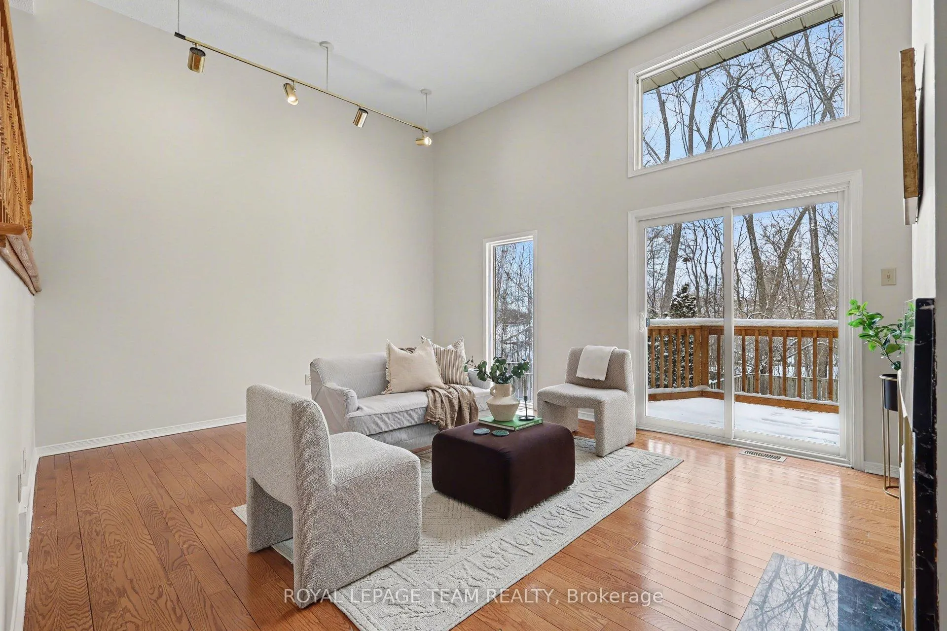 Photo 6 of 1453 Waltham Street, Ottawa, Sawmill Creek/Timbermill — HOMEH
