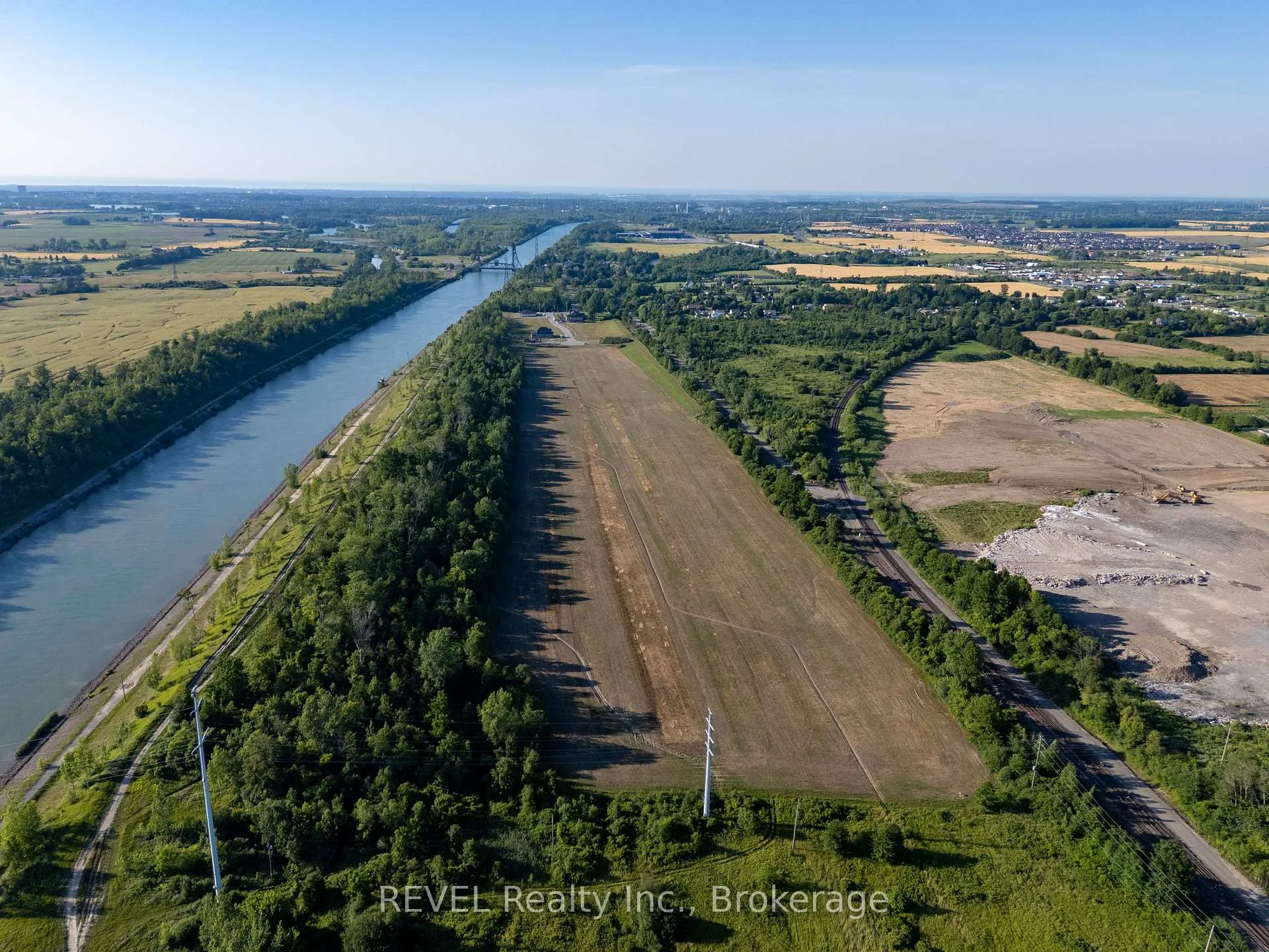 Photo 32 of 39 Anchor Road, Thorold, Allanburg/Thorold South — HOMEH
