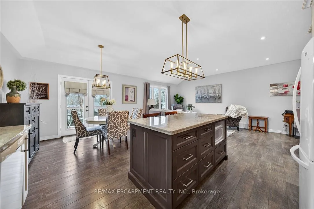 Photo 17 of 18 Homer Street, Norfolk, Port Dover — HOMEH