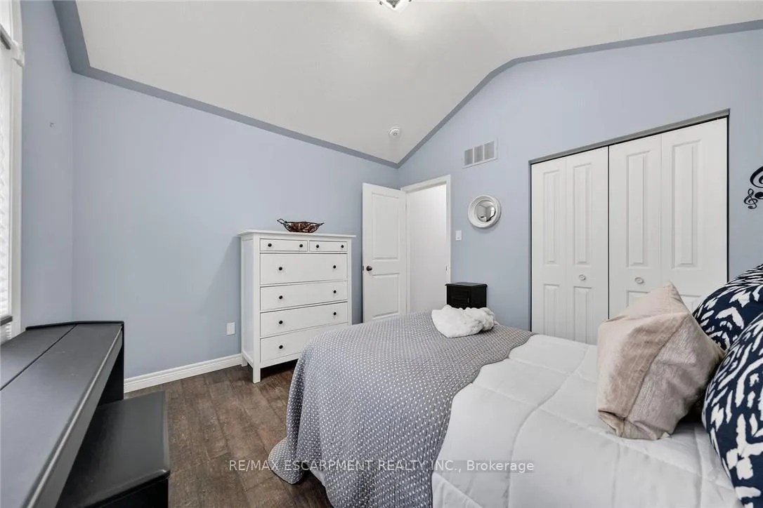 Photo 23 of 18 Homer Street, Norfolk, Port Dover — HOMEH