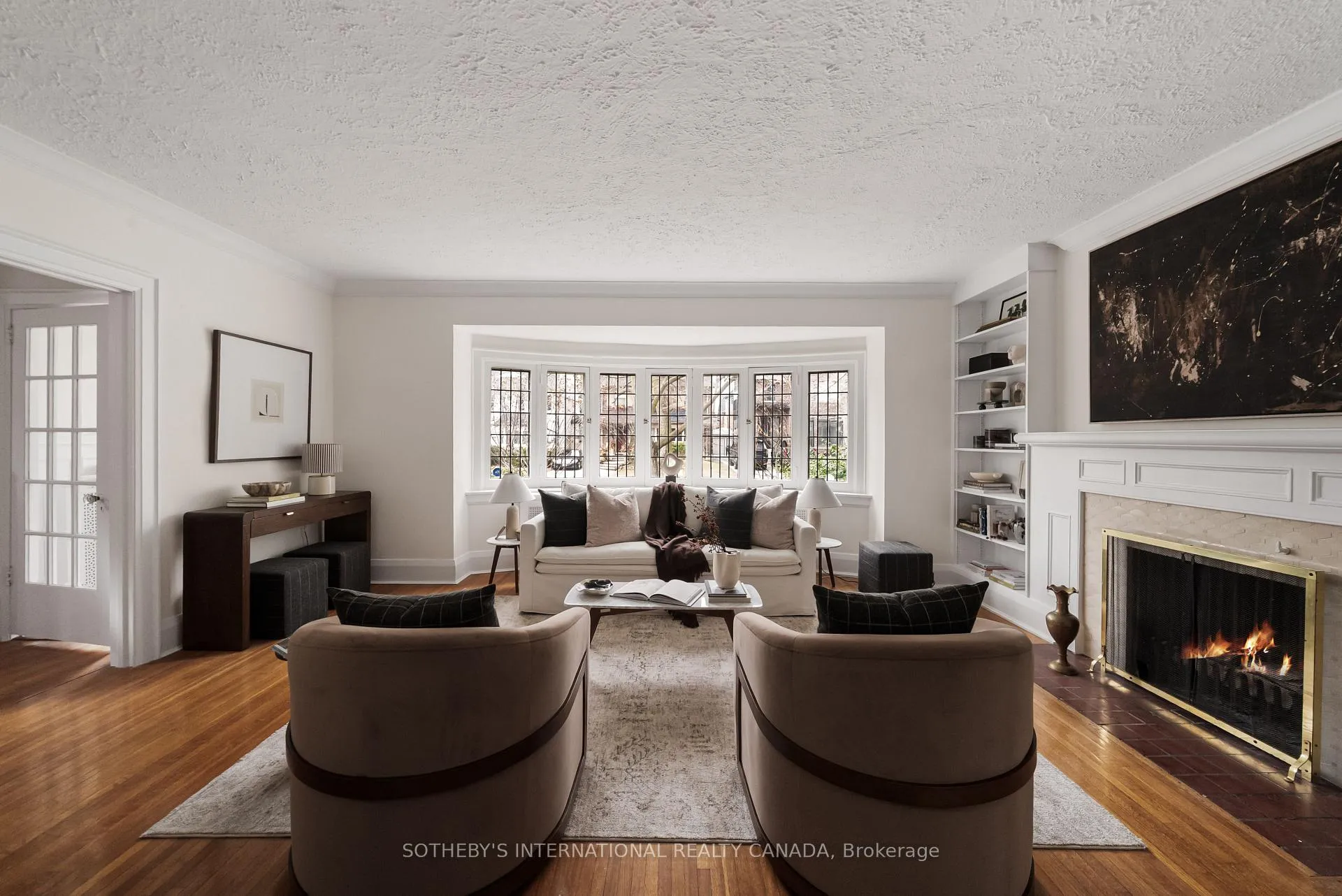 Photo 4 of 95 Highbourne Road, Toronto, Yonge-Eglinton — HOMEH