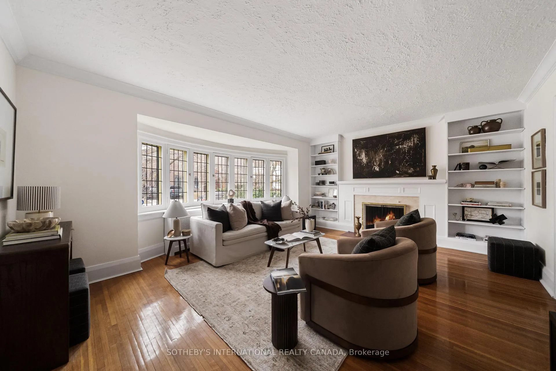 Photo 5 of 95 Highbourne Road, Toronto, Yonge-Eglinton — HOMEH