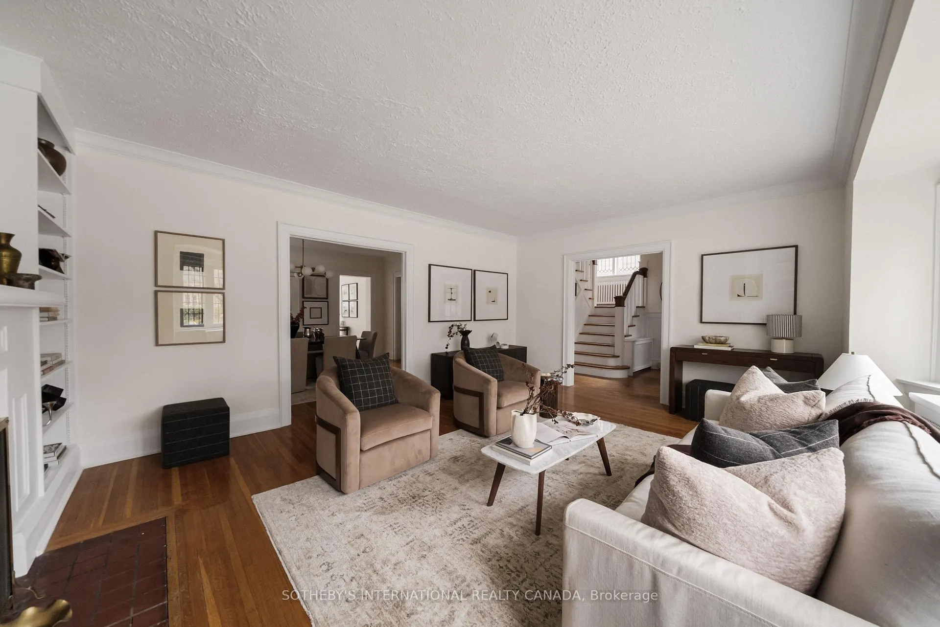 Photo 6 of 95 Highbourne Road, Toronto, Yonge-Eglinton — HOMEH