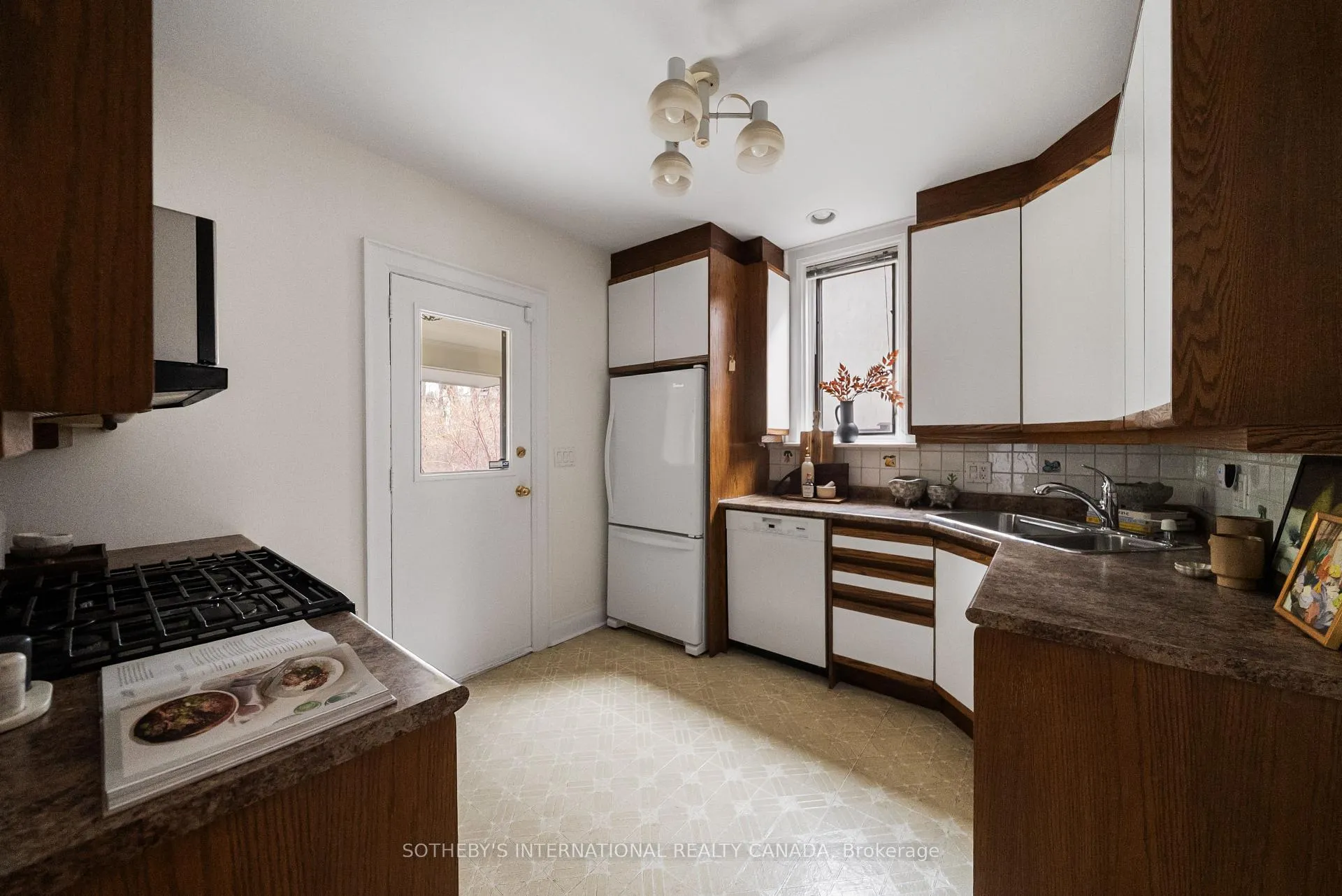 Photo 22 of 95 Highbourne Road, Toronto, Yonge-Eglinton — HOMEH