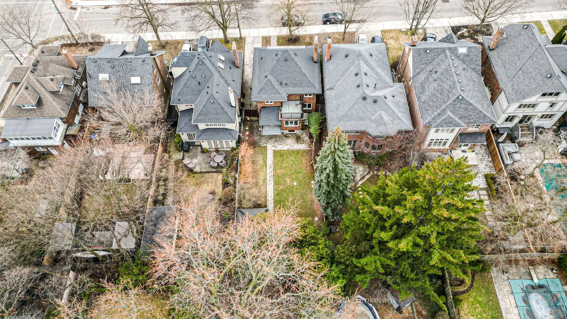 Photo 41 of 95 Highbourne Road, Toronto, Yonge-Eglinton — HOMEH