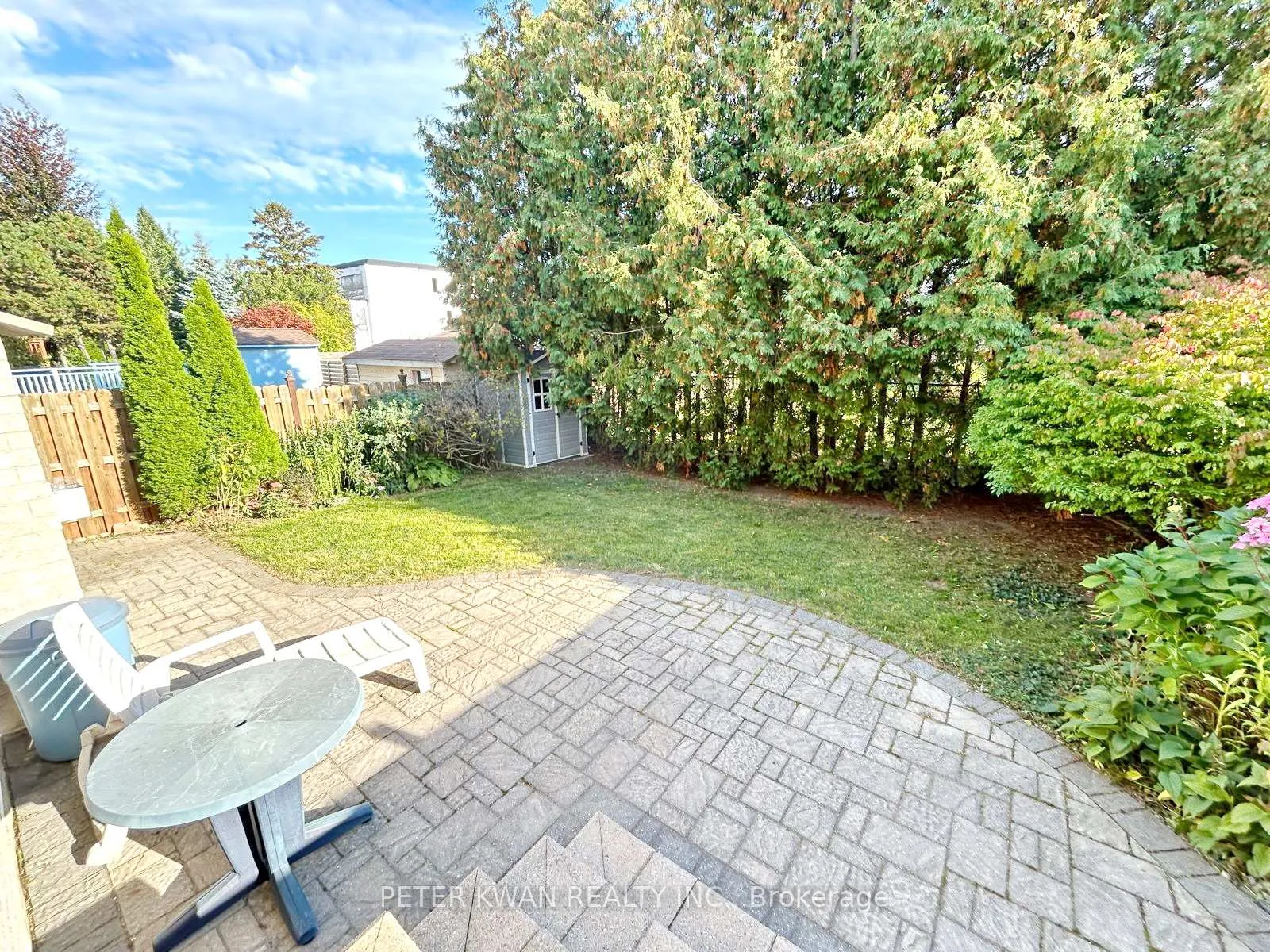 Photo 40 of 231 Pinewood Drive, Vaughan, Crestwood-Springfarm-Yorkhill — HOMEH