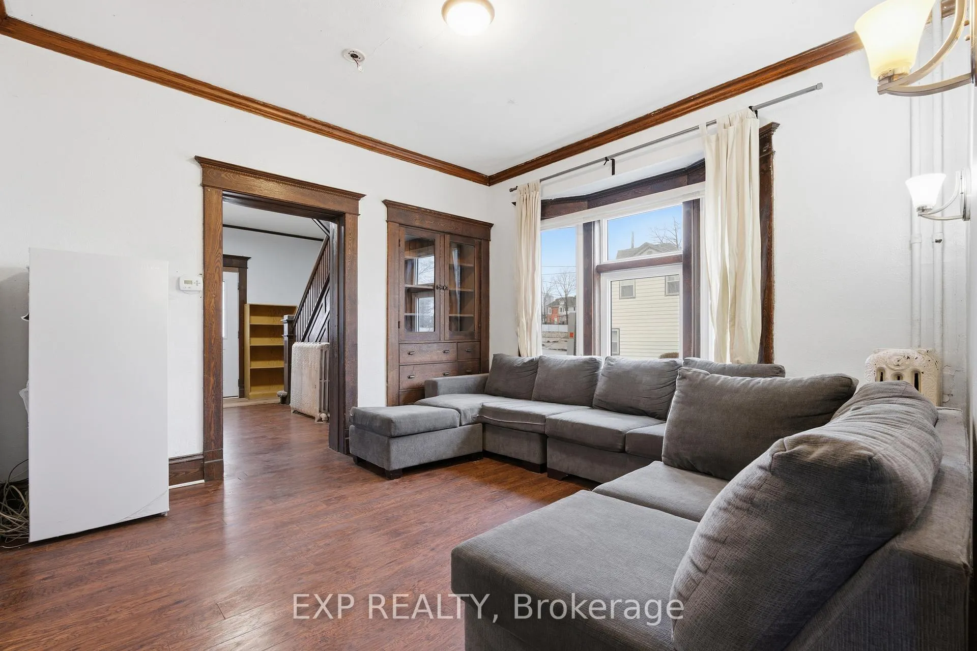 Photo 5 of 30 Regina Street N, Waterloo — HOMEH
