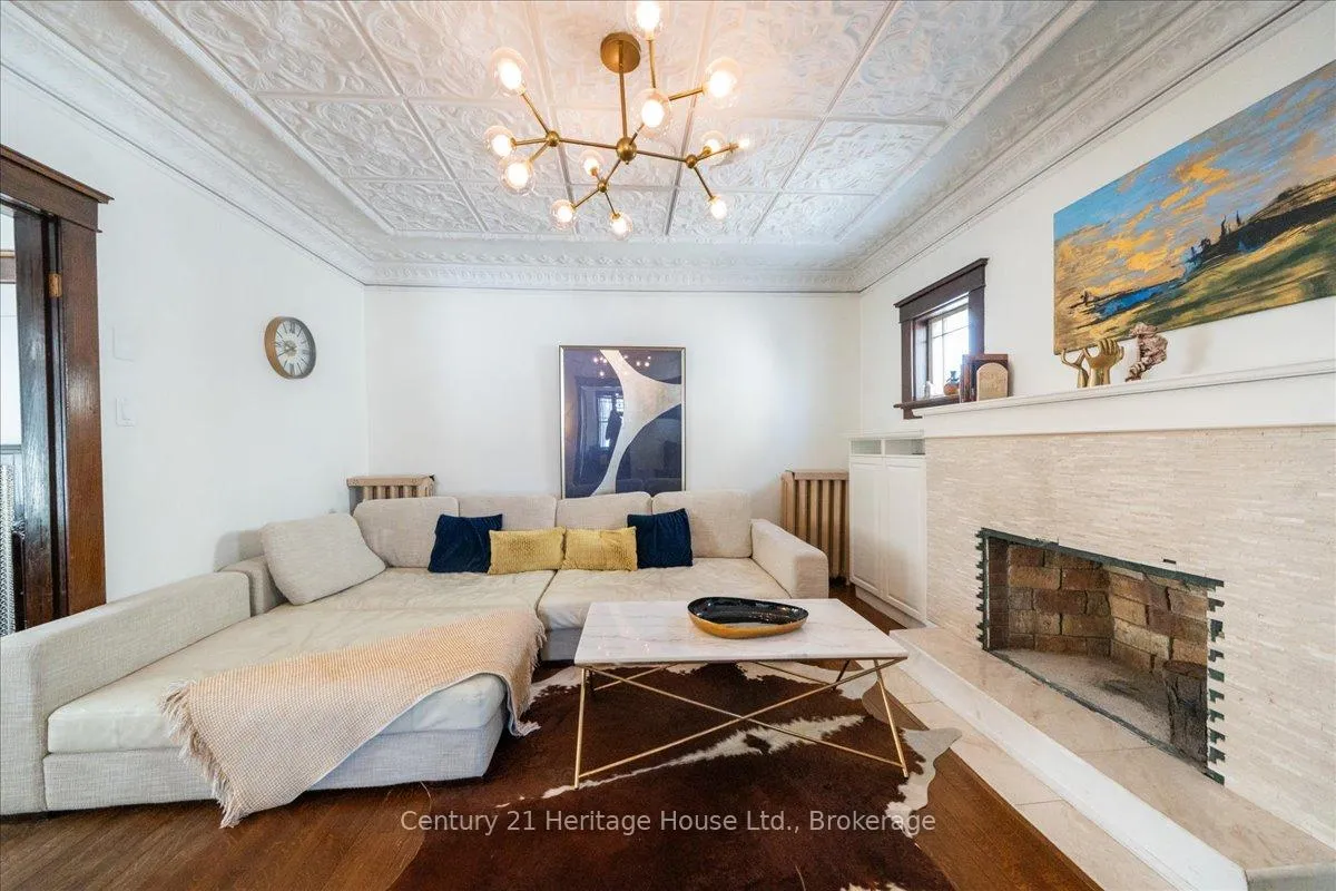 Photo 1 of 184 Weber Street E, Kitchener — HOMEH