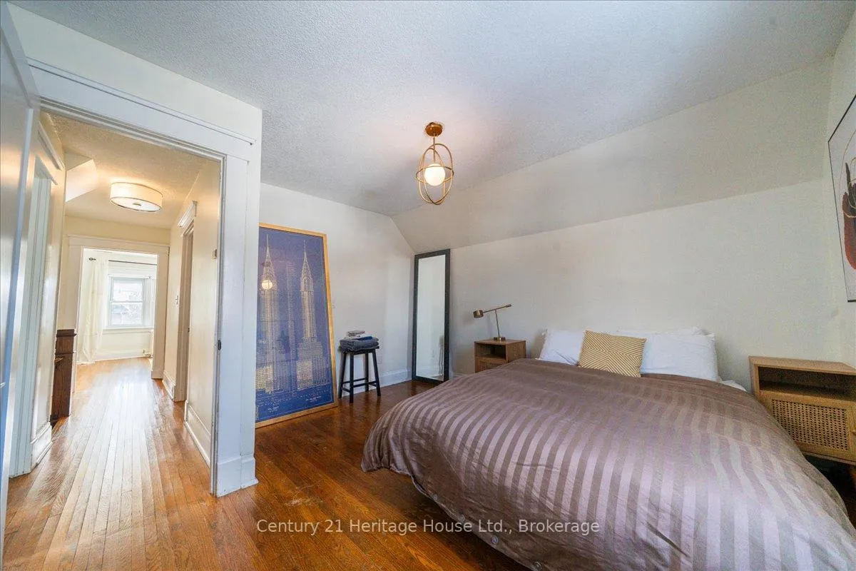 Photo 34 of 184 Weber Street E, Kitchener — HOMEH