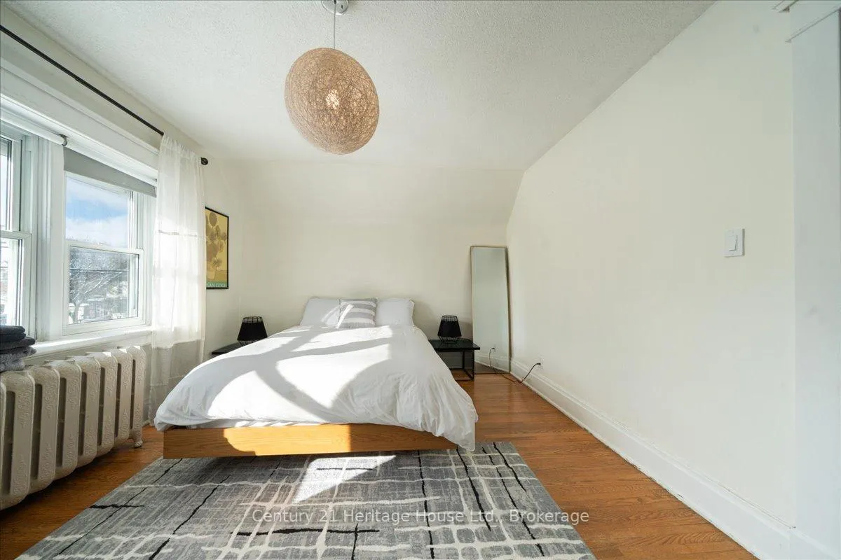 Photo 38 of 184 Weber Street E, Kitchener — HOMEH