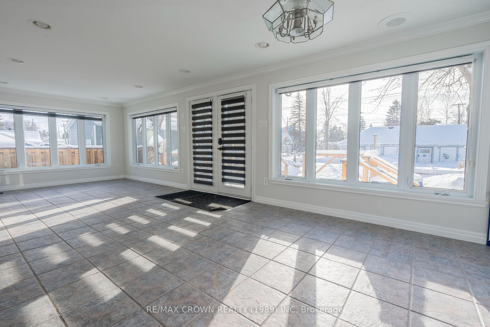 Photo 11 of 63 Bowman Avenue, Kapuskasing — HOMEH