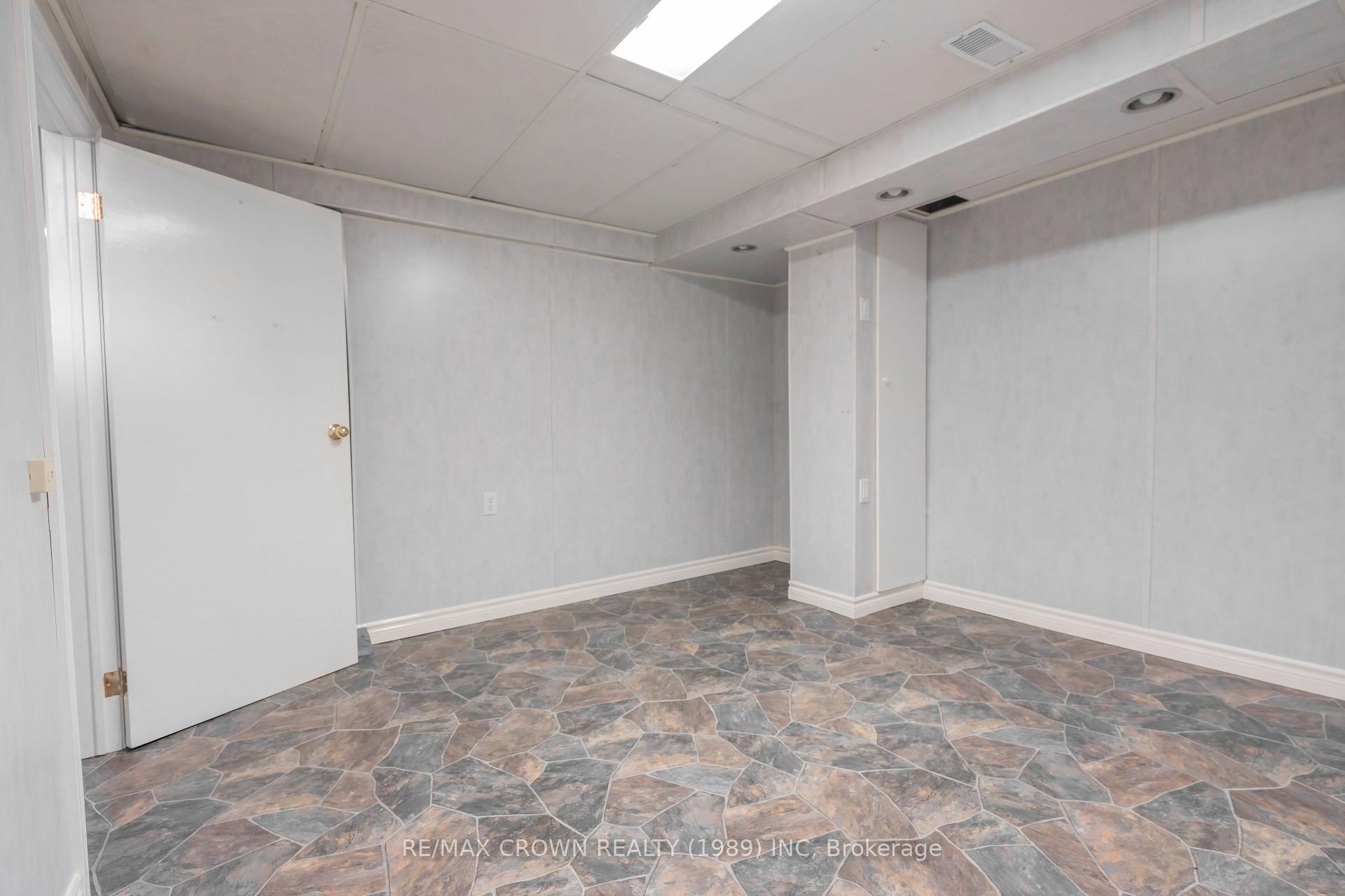 Photo 31 of 63 Bowman Avenue, Kapuskasing — HOMEH