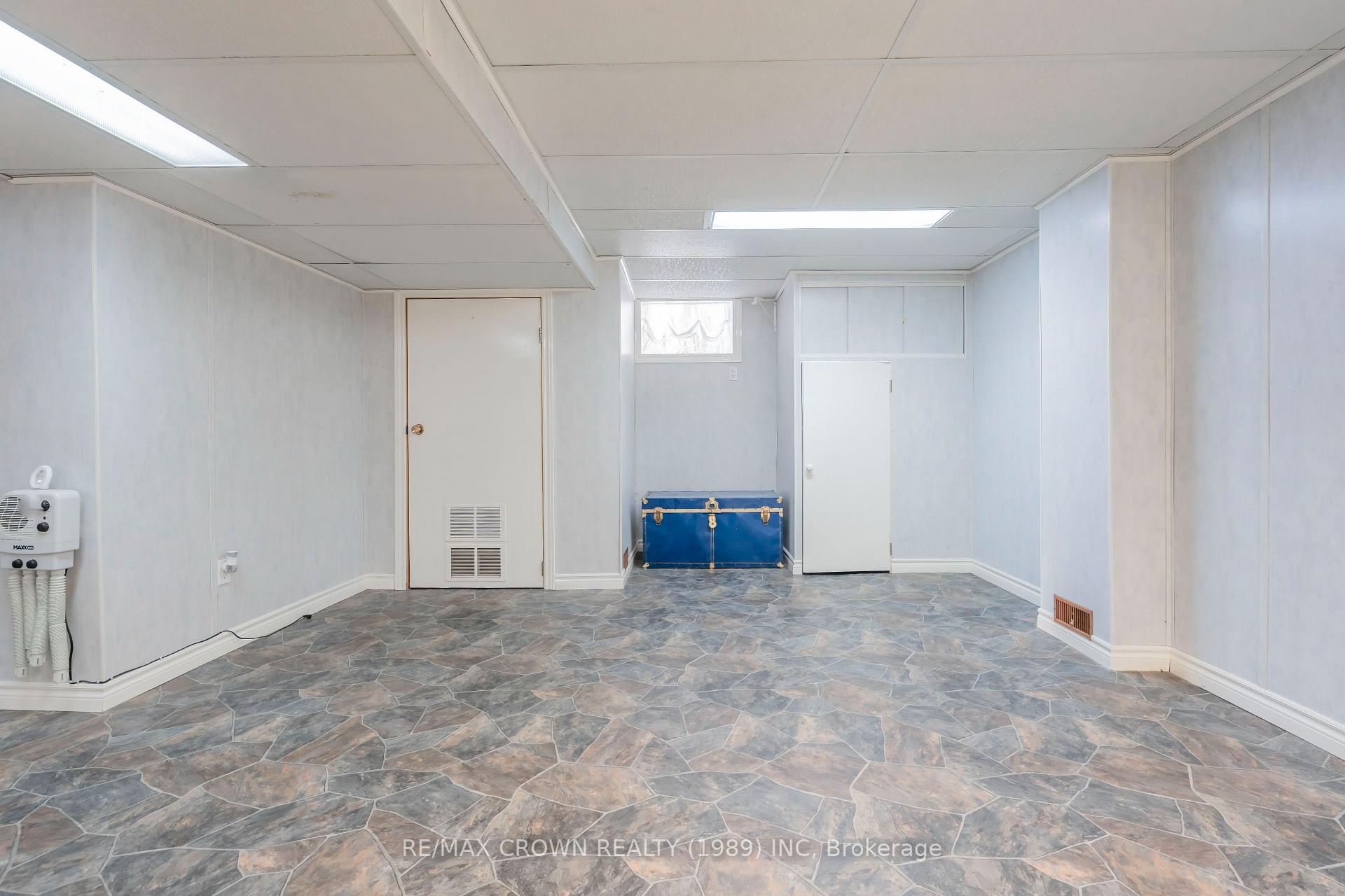 Photo 34 of 63 Bowman Avenue, Kapuskasing — HOMEH
