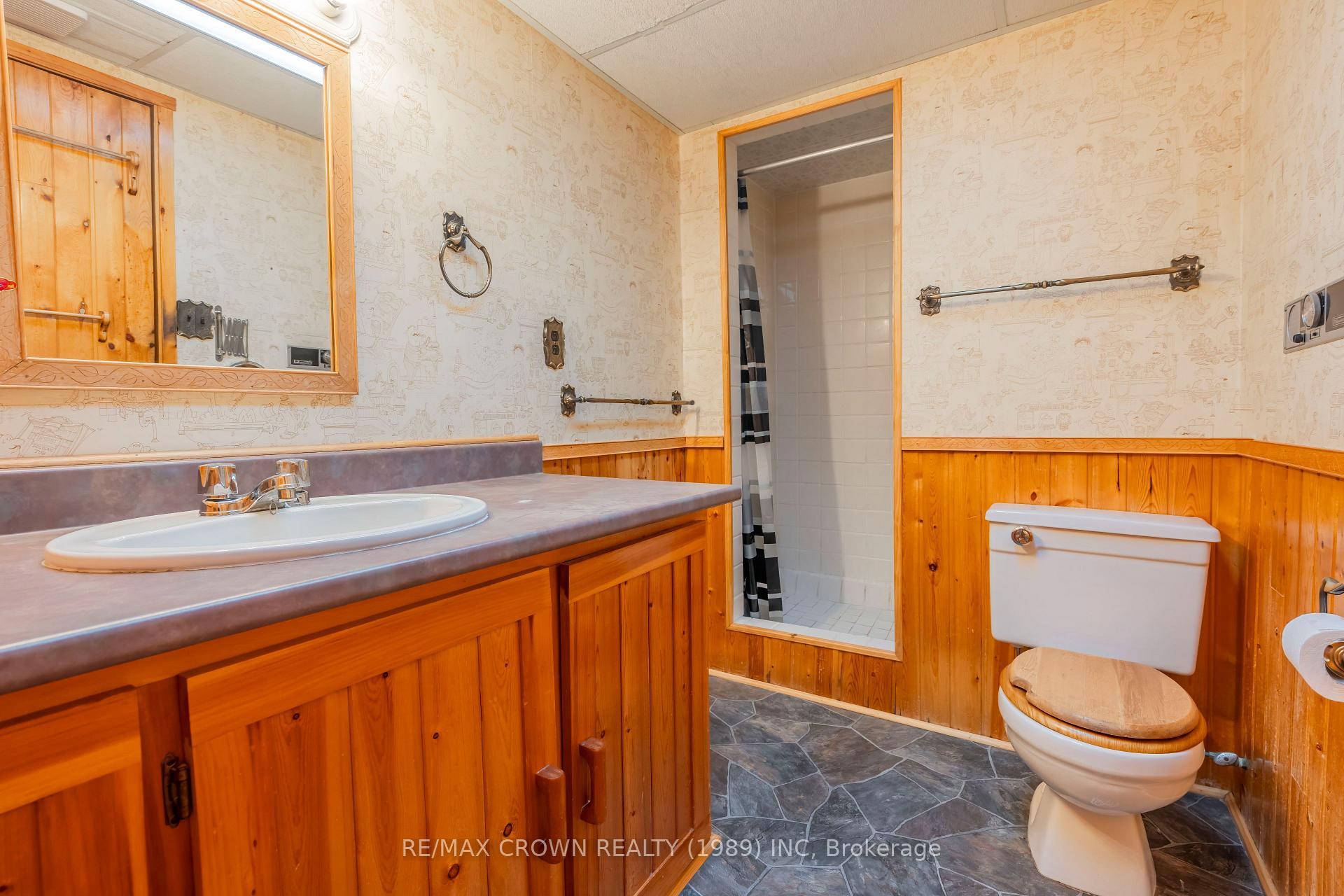 Photo 38 of 63 Bowman Avenue, Kapuskasing — HOMEH