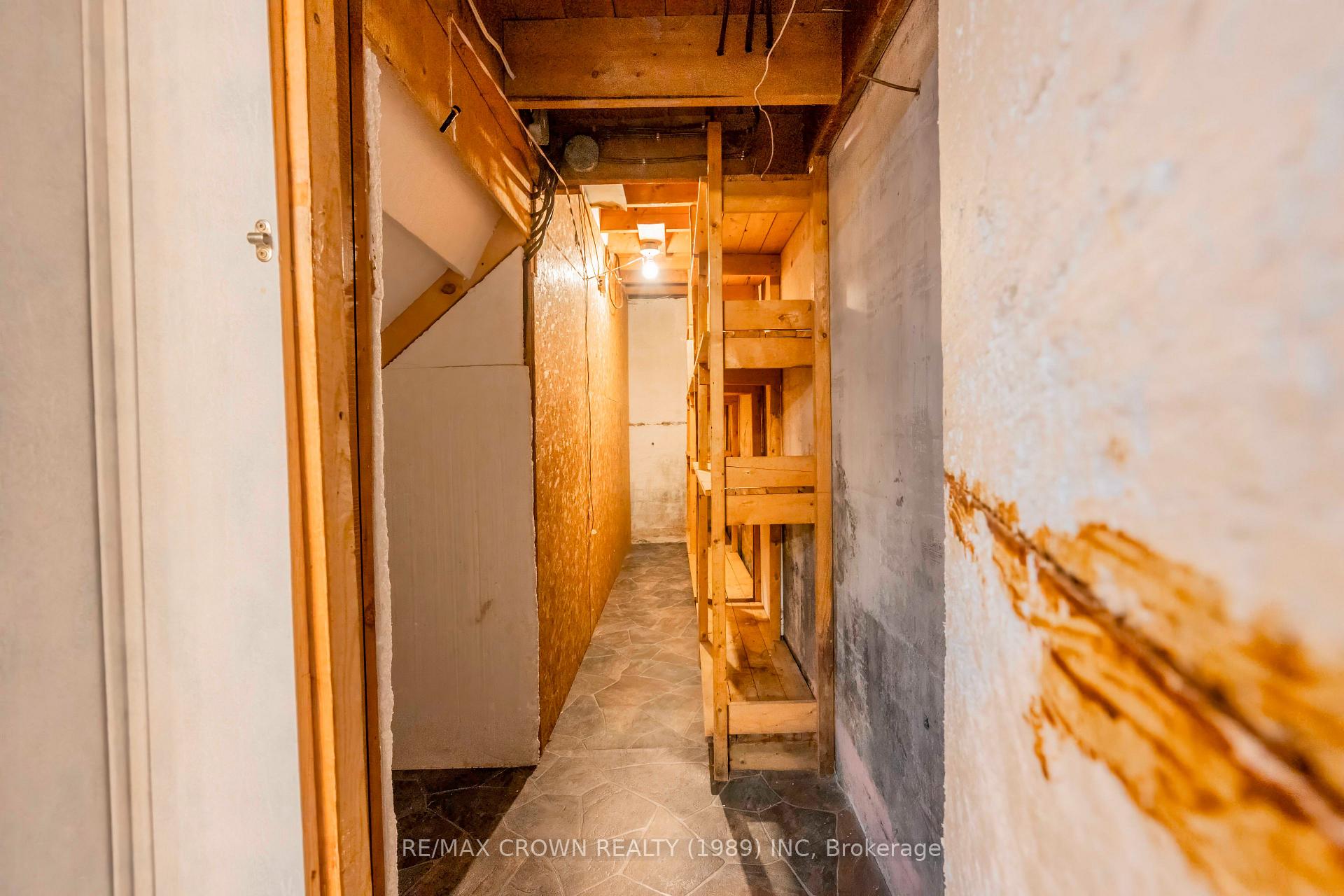 Photo 40 of 63 Bowman Avenue, Kapuskasing — HOMEH