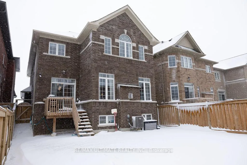 Photo 33 of 12 Branigan Crescent, Halton Hills, Georgetown — HOMEH