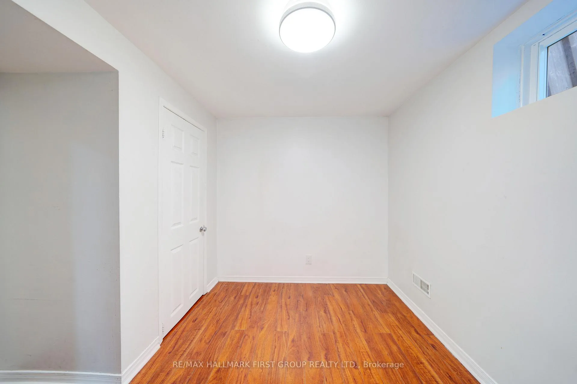 Photo 16 of 5 Claresholme Drive, Scarborough, Highland Creek — HOMEH