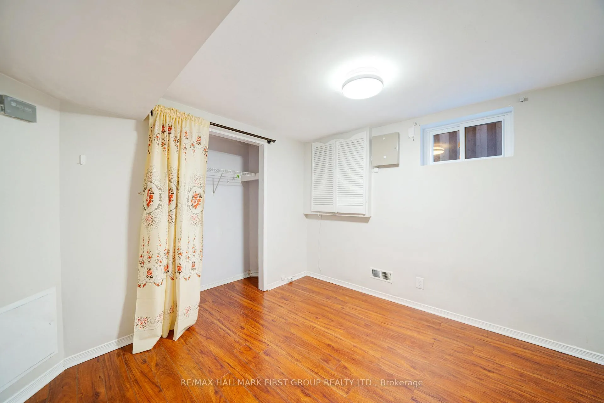 Photo 19 of 5 Claresholme Drive, Scarborough, Highland Creek — HOMEH