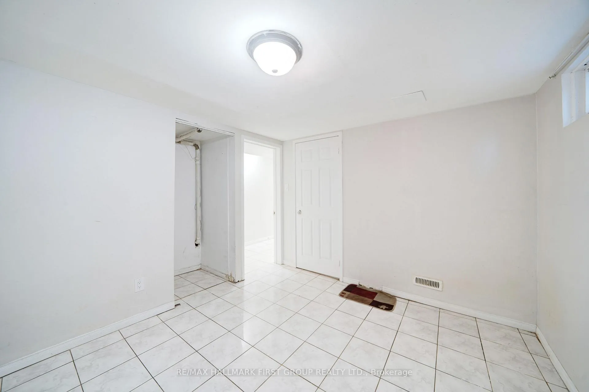 Photo 26 of 5 Claresholme Drive, Scarborough, Highland Creek — HOMEH