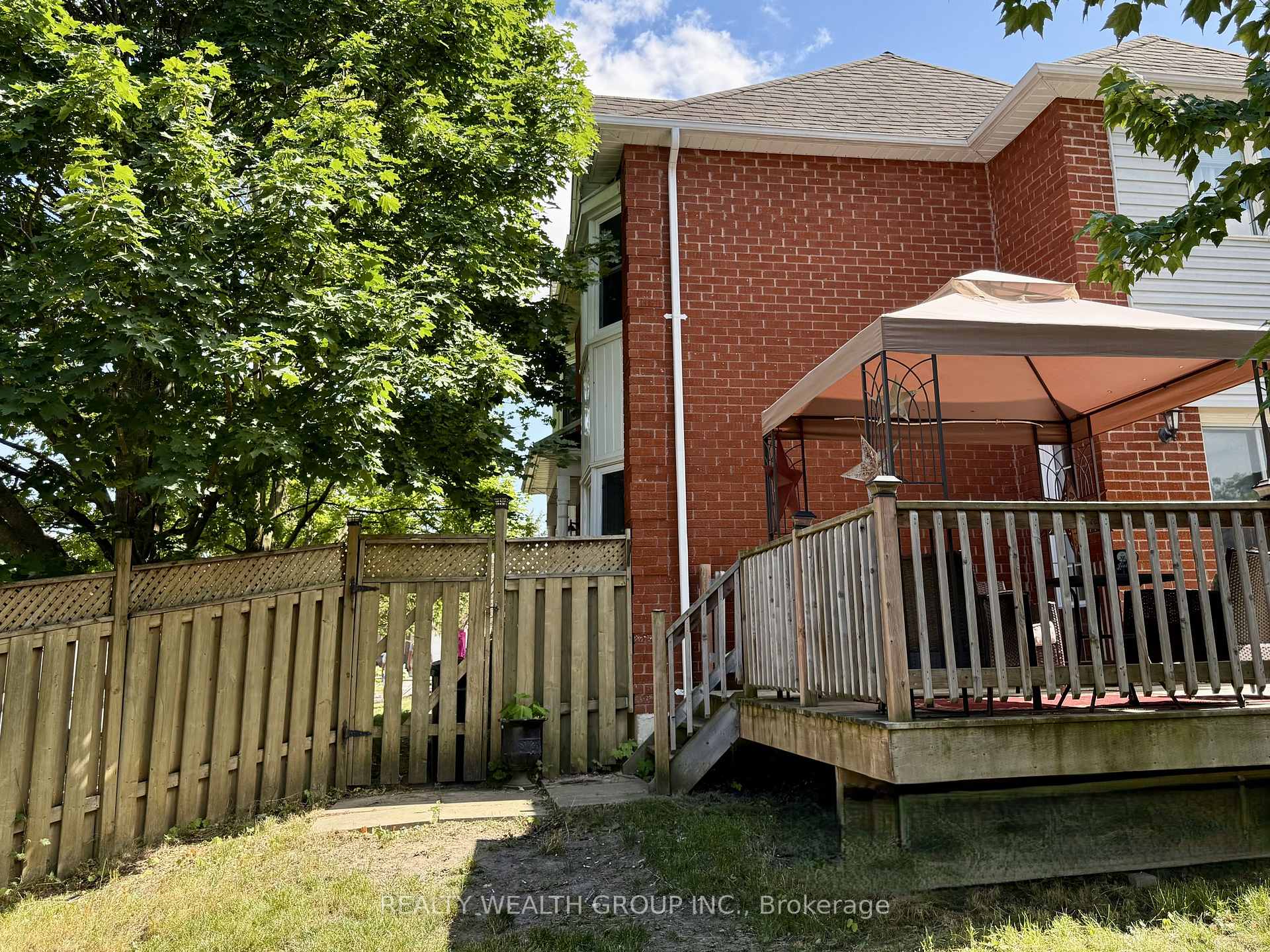 Photo 5 of 1226 Benson Street, Innisfil, Alcona — HOMEH