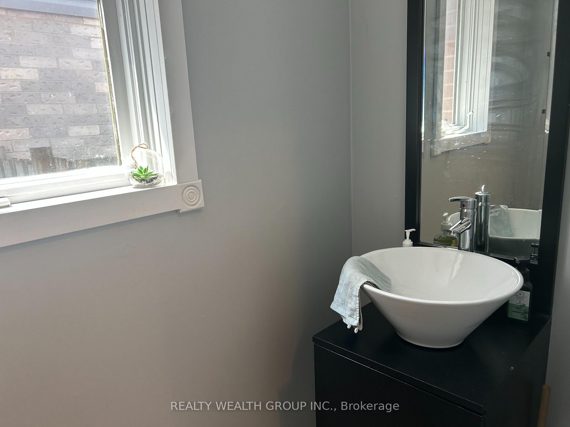 Photo 16 of 1226 Benson Street, Innisfil, Alcona — HOMEH