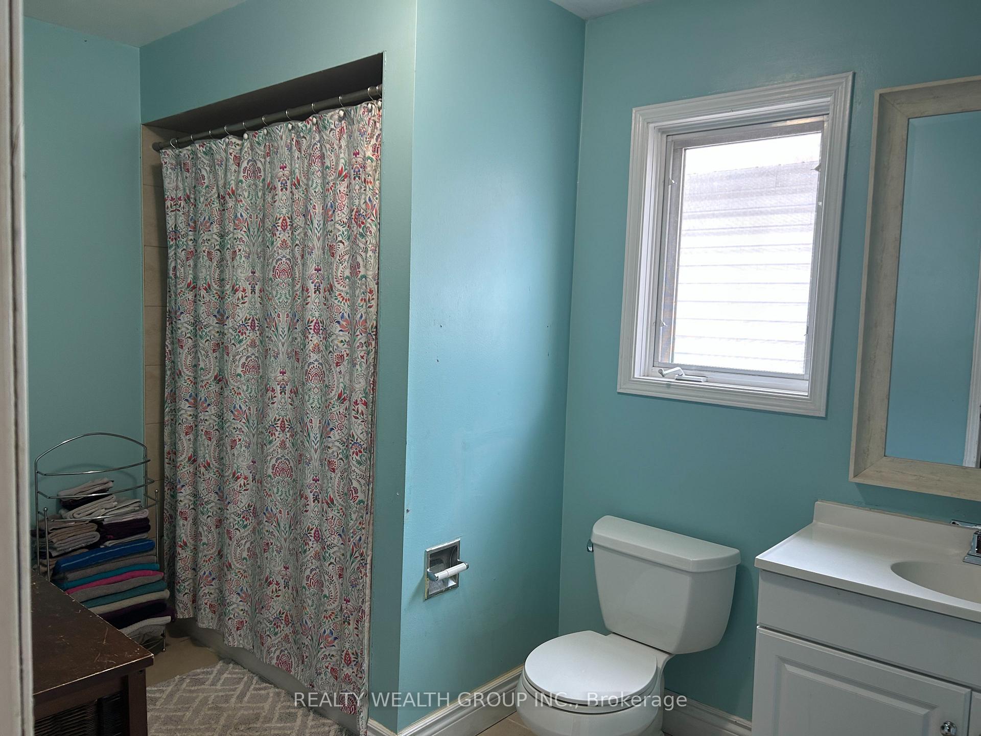 Photo 22 of 1226 Benson Street, Innisfil, Alcona — HOMEH
