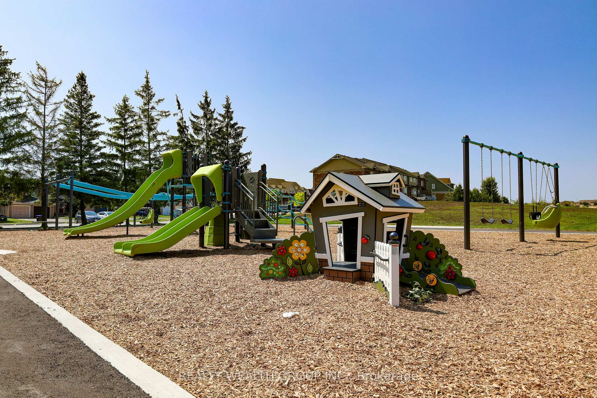 Photo 27 of 1226 Benson Street, Innisfil, Alcona — HOMEH