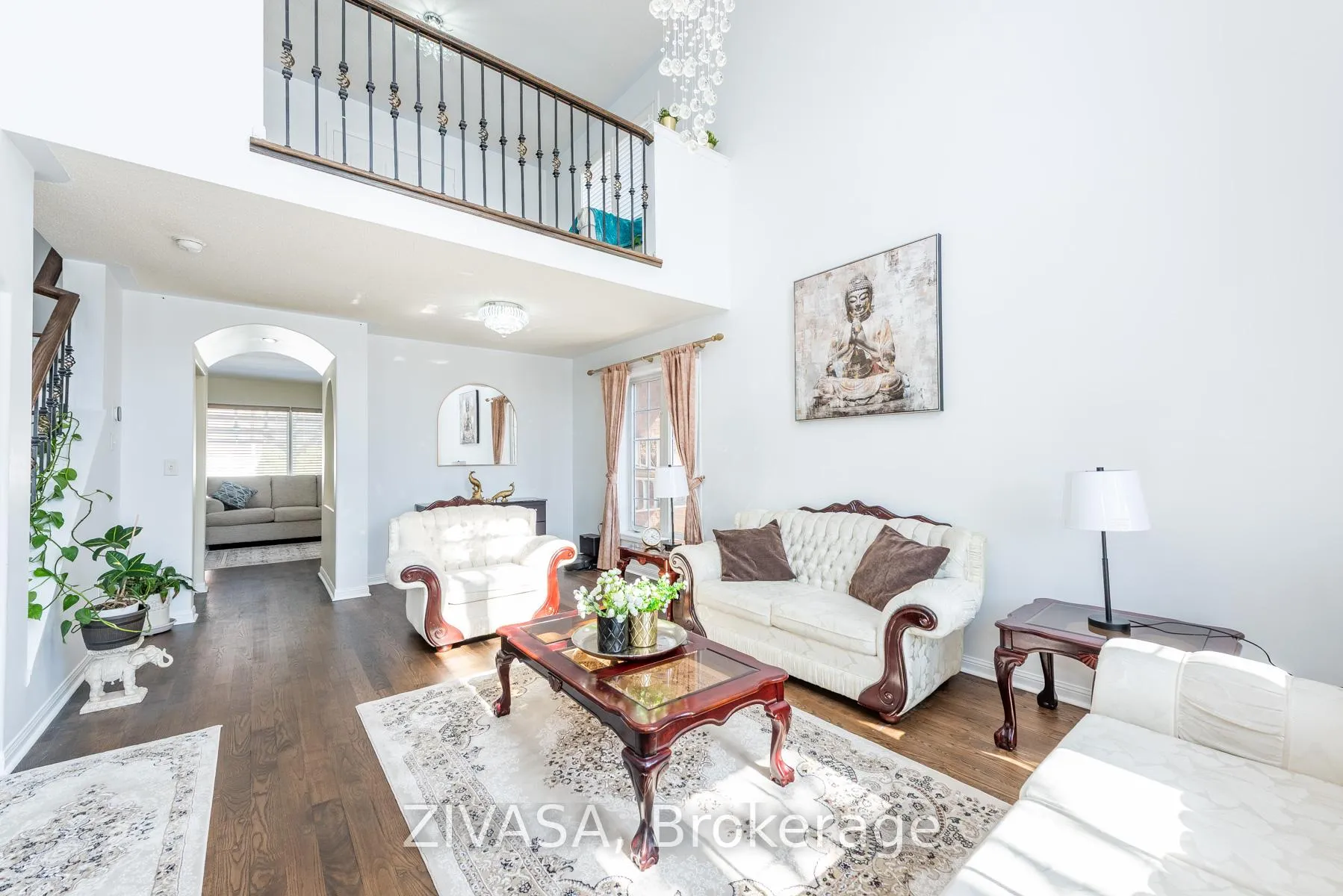 Photo 3 of 10 Upshall Drive, Brampton, Vales of Castlemore — HOMEH