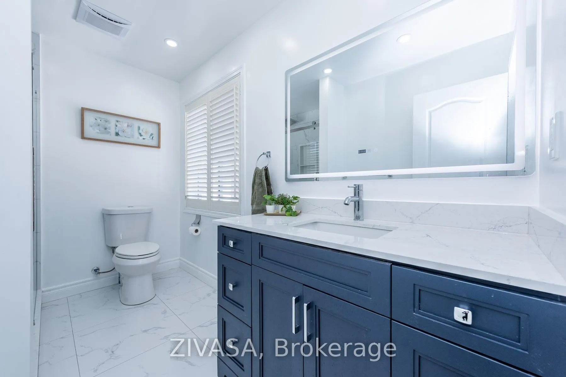 Photo 21 of 10 Upshall Drive, Brampton, Vales of Castlemore — HOMEH
