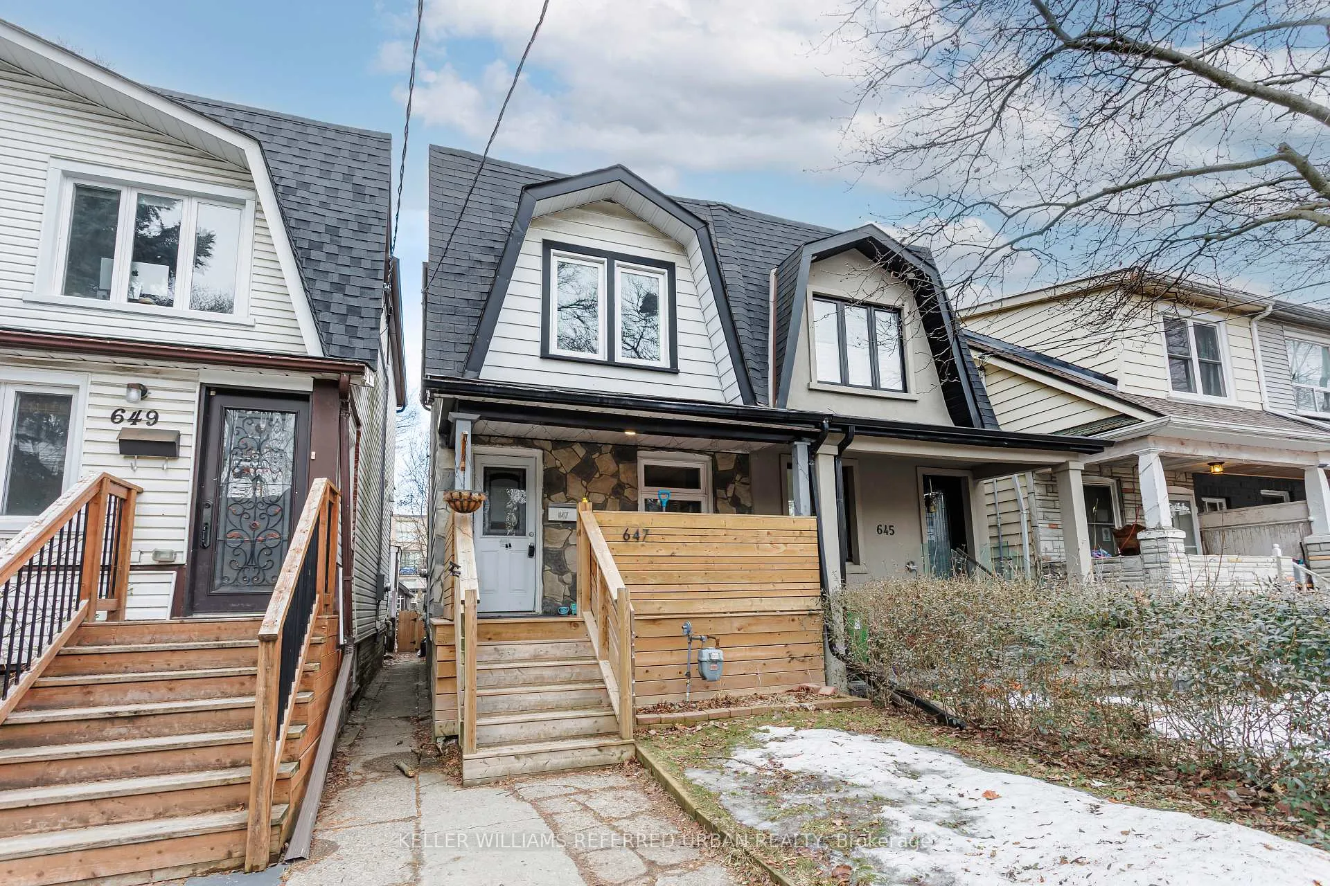Front of 647 Rhodes Avenue