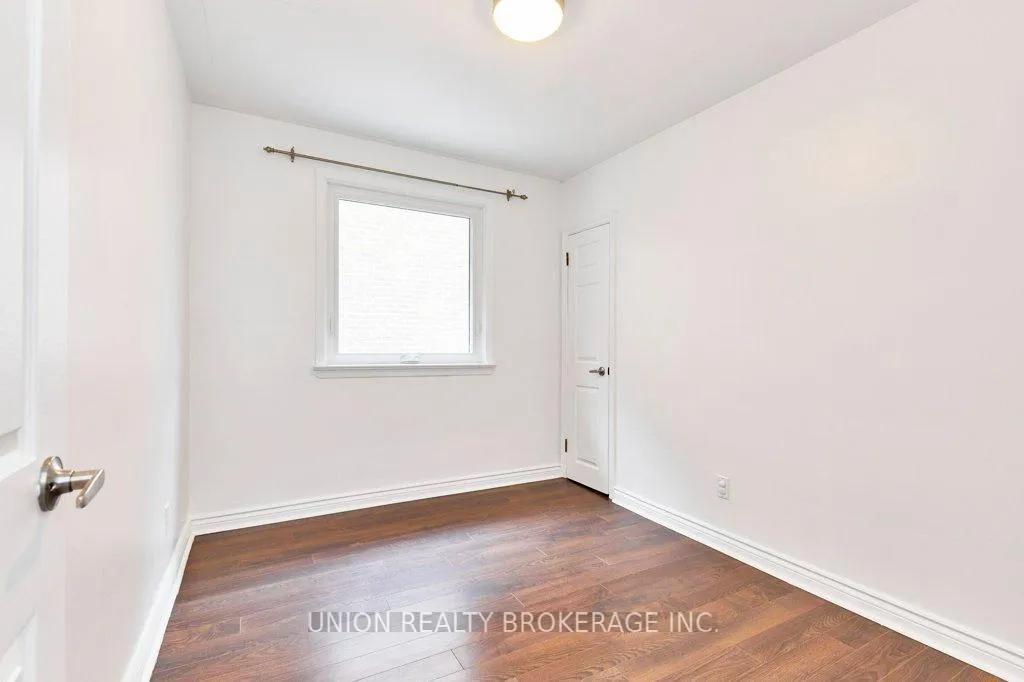 Photo 12 of Unit UPPER, 125 Willow Avenue, Toronto, The Beaches — HOMEH