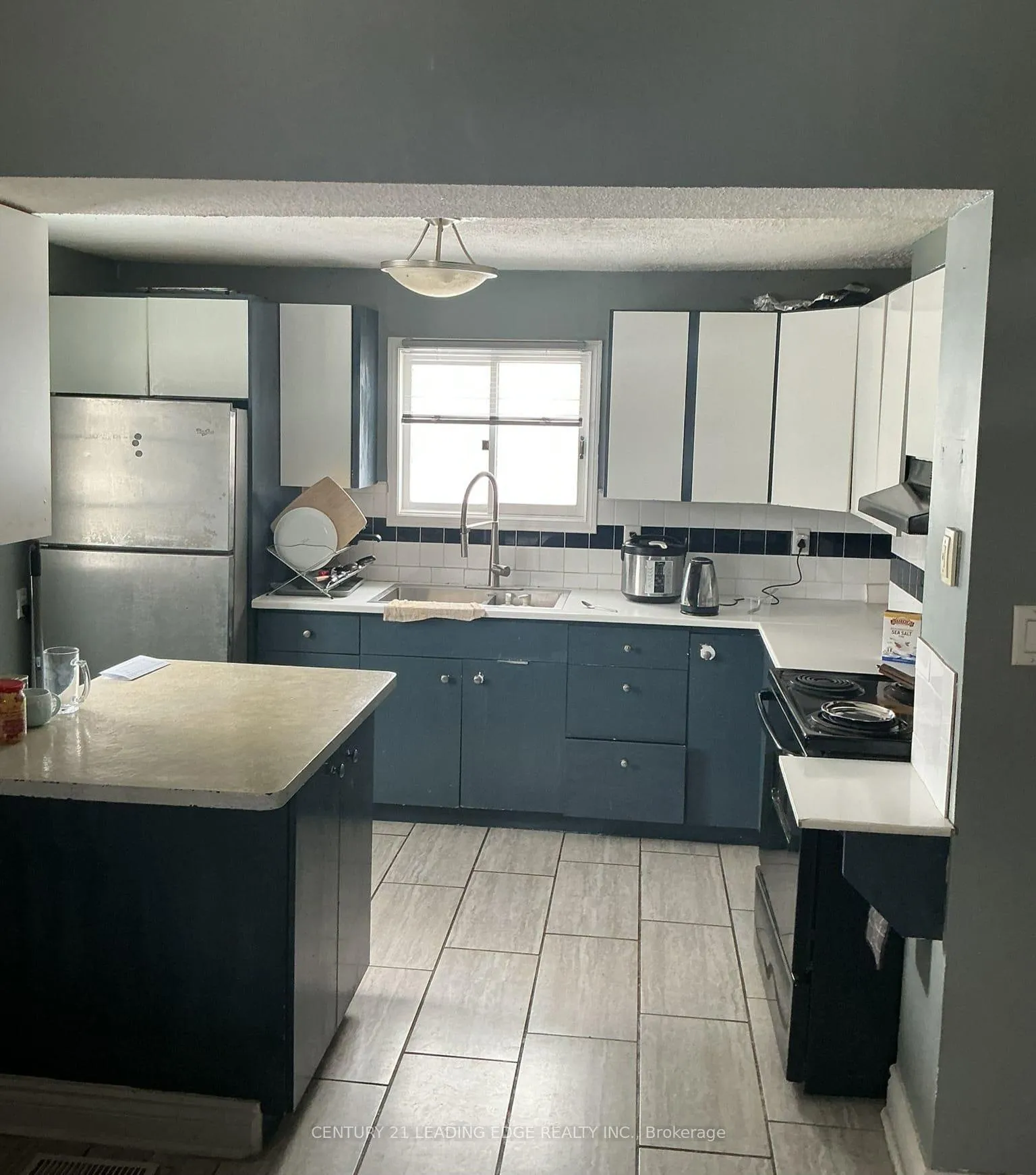 Photo 8 of 273 Clarke Street, Oshawa, Central — HOMEH