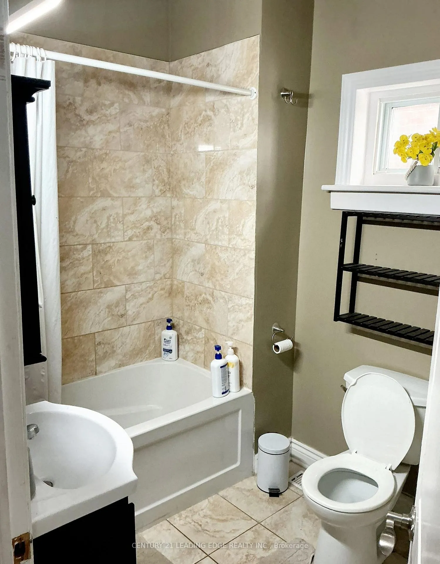 Photo 13 of 273 Clarke Street, Oshawa, Central — HOMEH