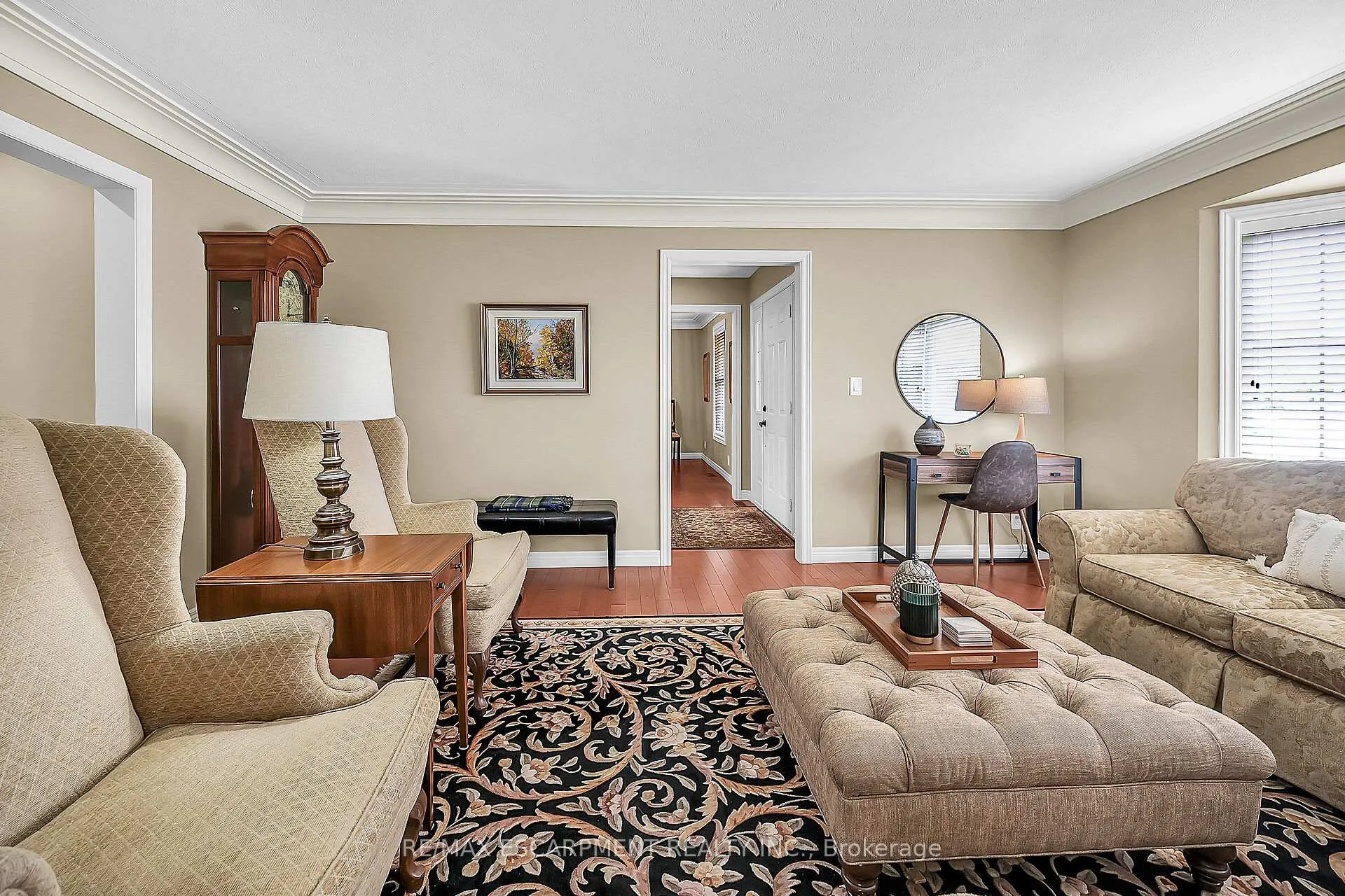 Photo 6 of 17 Angle Street, Norfolk, Simcoe — HOMEH