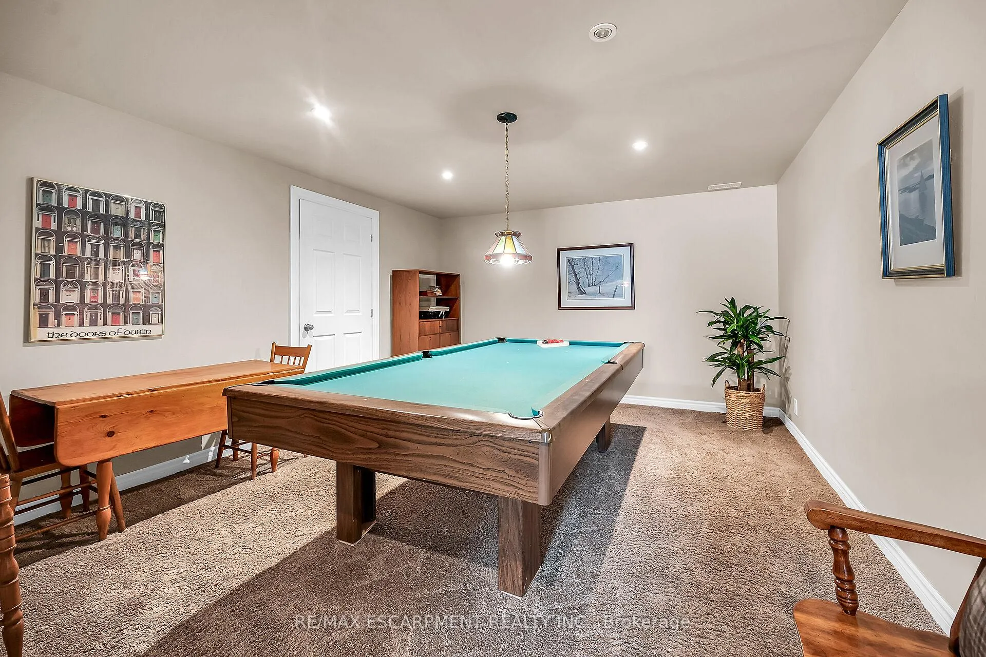 Photo 30 of 17 Angle Street, Norfolk, Simcoe — HOMEH