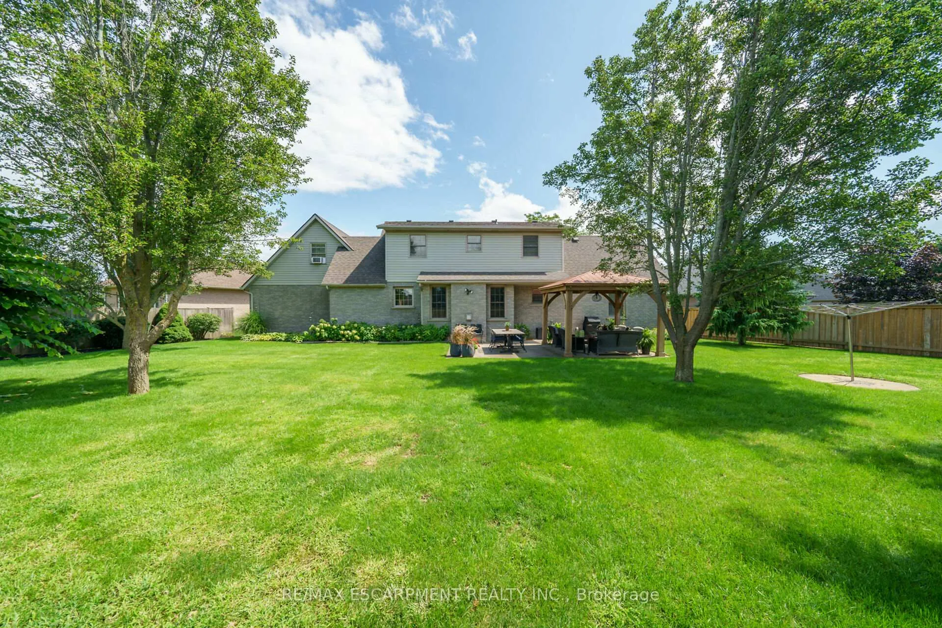 Photo 42 of 17 Angle Street, Norfolk, Simcoe — HOMEH