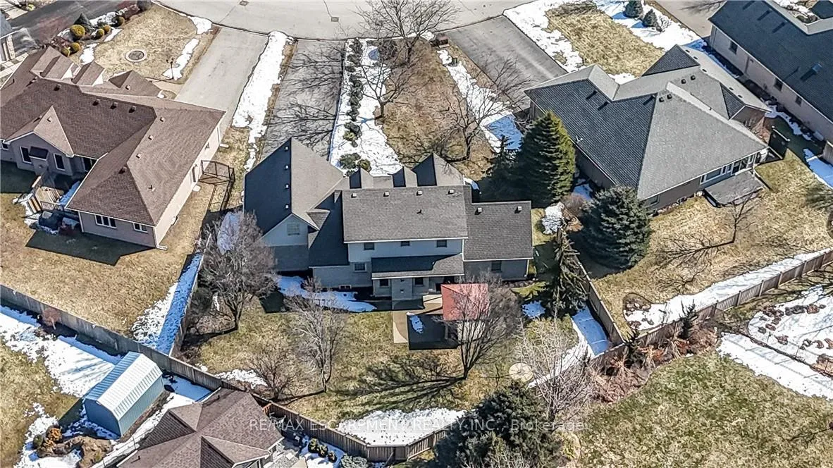 Photo 44 of 17 Angle Street, Norfolk, Simcoe — HOMEH