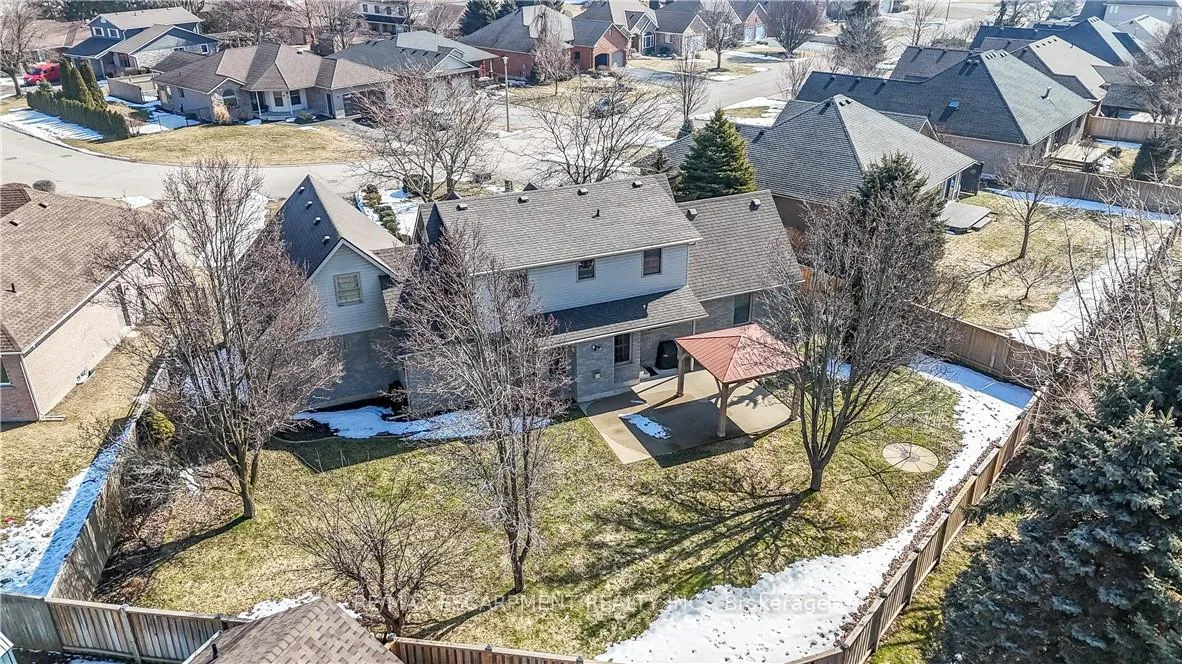 Photo 45 of 17 Angle Street, Norfolk, Simcoe — HOMEH